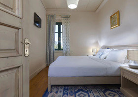 Castello Villa Daphnes