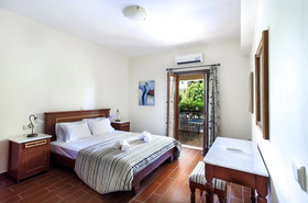 Douliana Villas