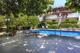 Douliana Villas
