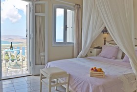 Adrakos Apartments