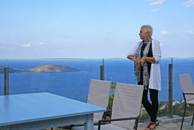 Adrakos Apartments