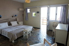 Adrakos Apartments