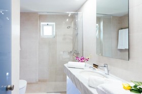 Akti Olous Hotel