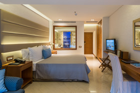 Elounda Bay Palace