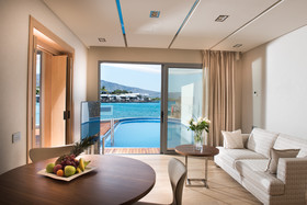 Elounda Beach Hotel & Villas