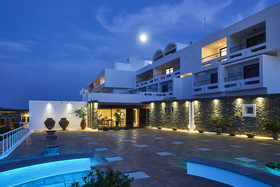 Elounda Beach Hotel & Villas