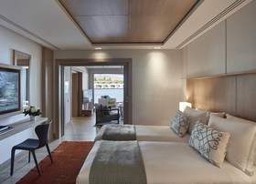 Elounda Beach Hotel & Villas