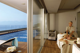 Elounda Beach Hotel & Villas