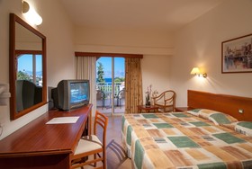 Elounda Breeze Resort
