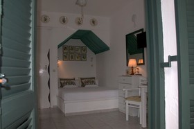 Palemilos Apartments