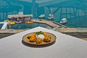 Royal Marmin Bay Boutique & Art Hotel