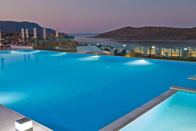 Royal Marmin Bay Boutique & Art Hotel