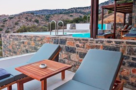 Royal Marmin Bay Boutique & Art Hotel