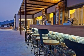 Royal Marmin Bay Boutique & Art Hotel
