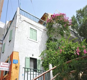 The Traditional Homes of Crete - The Apartments