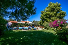 Agapi Villa