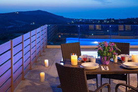 Liatiko Villa Stylish hideaway with pool
