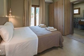 Casa D'Irene Deluxe Hotel
