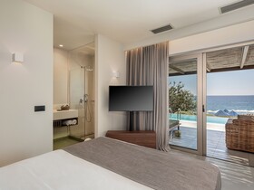 Kakkos Beach