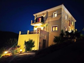 Villa Farangi by Belvilla by OYO