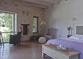 Athermigo Boutique Estate