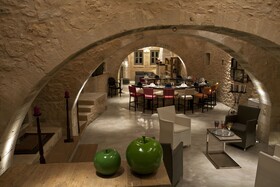 Athermigo Boutique Estate