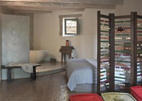 Athermigo Boutique Estate