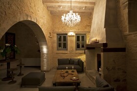 Athermigo Boutique Estate