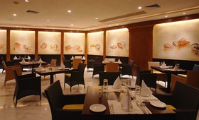 Apollonia Resort & Spa