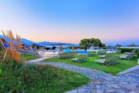 Apollonia Resort & Spa
