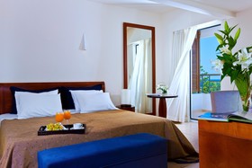 Apollonia Resort & Spa