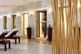 Apollonia Resort & Spa