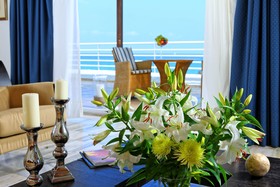 Apollonia Resort & Spa