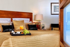 Apollonia Resort & Spa