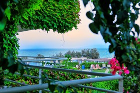 Apollonia Resort & Spa