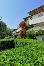 Apollonia Resort & Spa