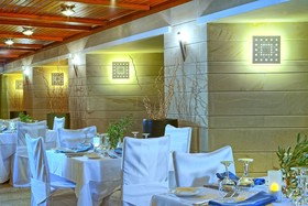 Apollonia Resort & Spa
