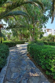 Apollonia Resort & Spa