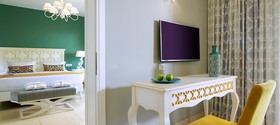 Anemos Luxury Grand Resort