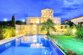 Cretan Mansion