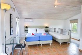 Cretan Mansion