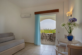 Delfina Tropic Beach