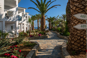 Happy Days Hotel