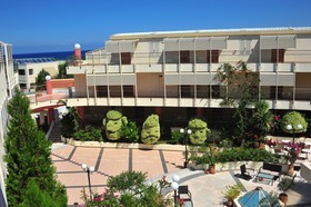 Hydramis Palace