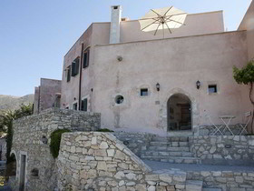 Kastellos Village Central Complex