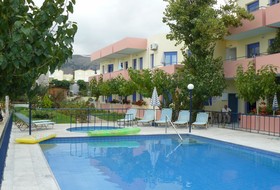 Leonidas Studios & Apartments