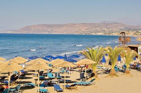 Manolis Family Hotel