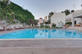 Tarra Hotel