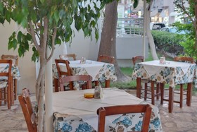 Tarra Hotel