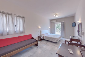 Tarra Hotel